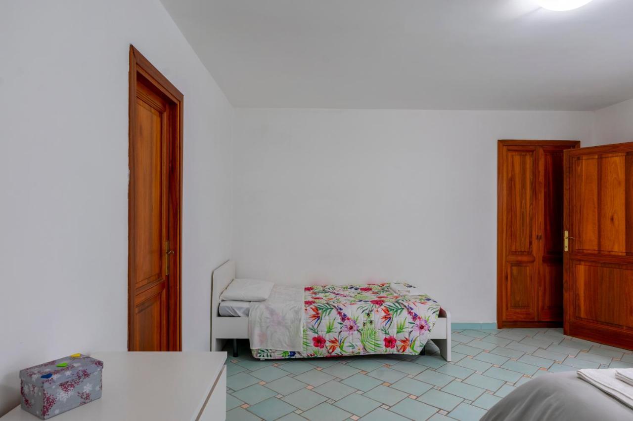 Suite La Marinella Localita Caccia Riserva Santa Marinella Luaran gambar